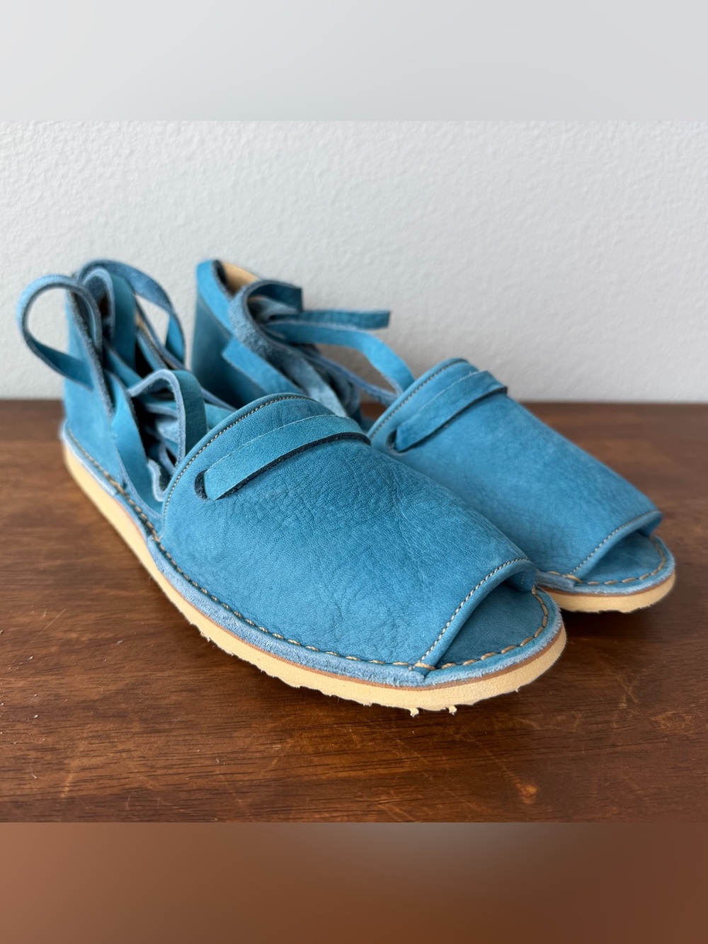 Wild Soles teal blue suede peep toe wrap lace flats Women’s sz 7